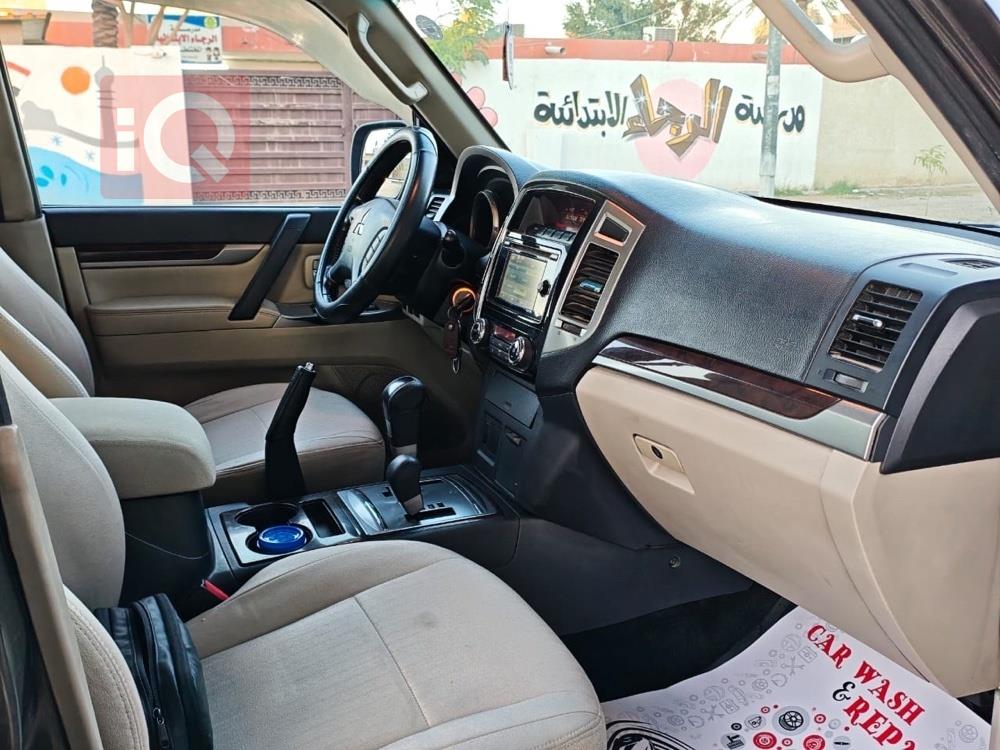 ميتسوبيشي باجيرو